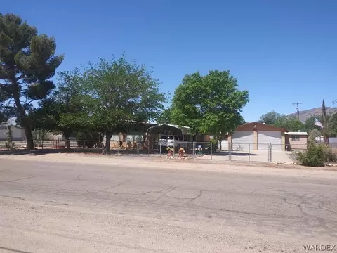 2585 E Mcvicar Ave, Kingman, AZ 86409 photo 8