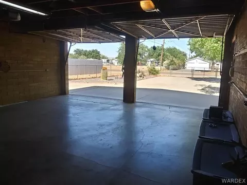 2585 E Mcvicar Ave, Kingman, AZ 86409 photo 19