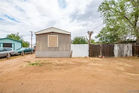 3635 E Shaeffer Ave, Kingman, AZ 86409 photo 2