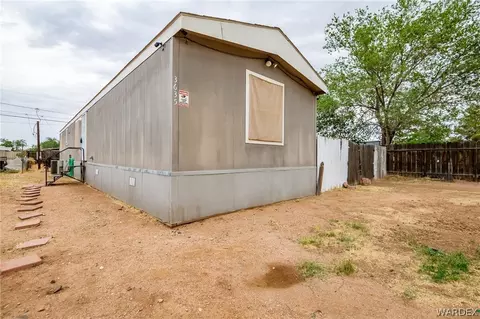 3635 E Shaeffer Ave, Kingman, AZ 86409 photo 4