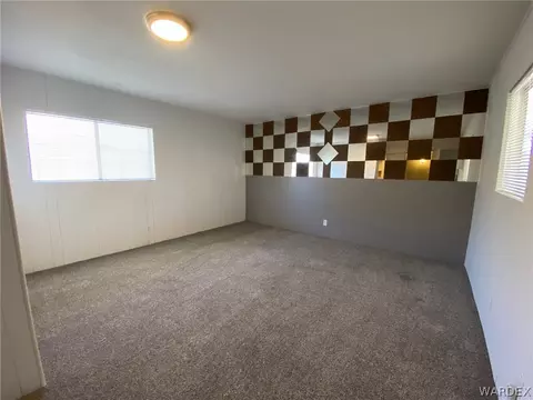 2295 E Mcvicar Ave, Kingman, AZ 86409 photo 17