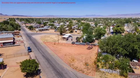 4176 N Eagle Dr, Kingman, AZ 86409 photo 2