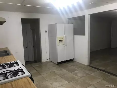 3589 E Shaeffer Ave, Kingman, AZ 86409 photo 5