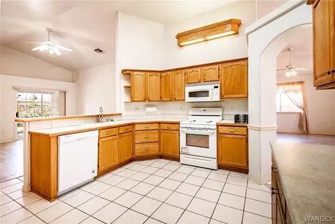 3835 E Potter Ave, Kingman, AZ 86409 photo 8