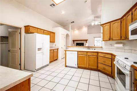 3835 E Potter Ave, Kingman, AZ 86409 photo 7