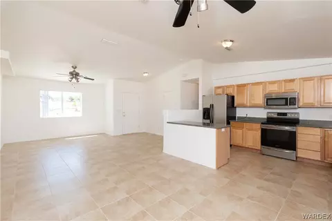 7068 E Rawhide Ct, Kingman, AZ 86401 photo 6