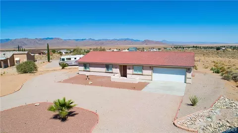 7068 E Rawhide Ct, Kingman, AZ 86401 photo 2