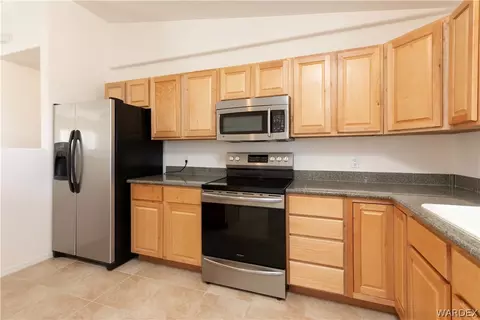 7068 E Rawhide Ct, Kingman, AZ 86401 photo 8