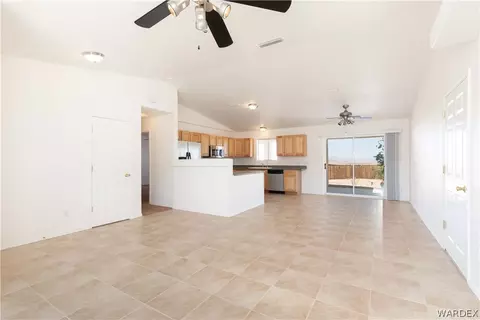 7068 E Rawhide Ct, Kingman, AZ 86401 photo 5