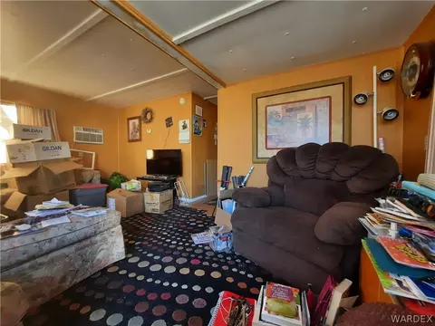 3226 E Suffock Ave, Kingman, AZ 86409 photo 2
