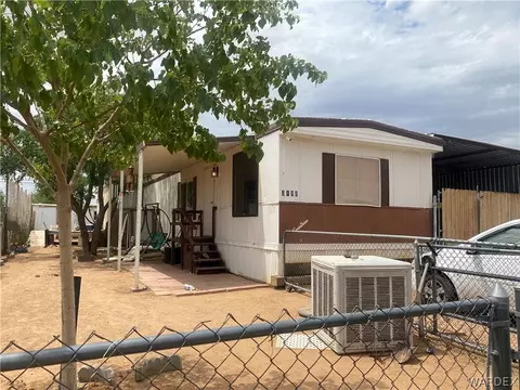 3198 E Thompson Ave, Kingman, AZ 86409 photo 2
