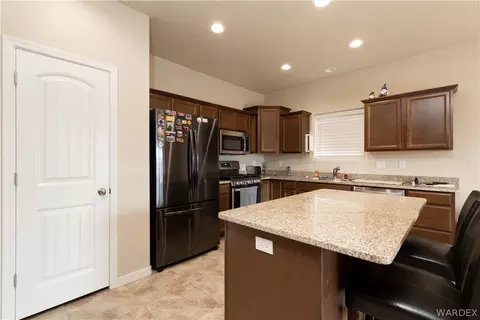 4250 E Old Ranch Ln, Kingman, AZ 86401 photo 8