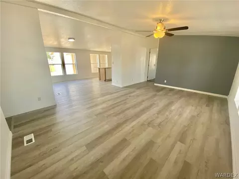 2790 E Mcvicar Ave, Kingman, AZ 86409 photo 9
