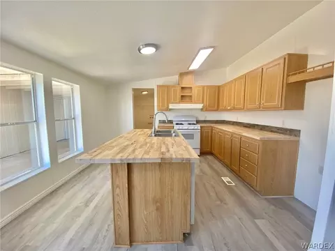 2790 E Mcvicar Ave, Kingman, AZ 86409 photo 11