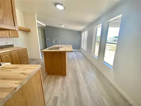 2790 E Mcvicar Ave, Kingman, AZ 86409 photo 16