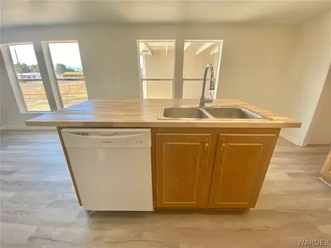 2790 E Mcvicar Ave, Kingman, AZ 86409 photo 12