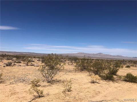 12921 N Sacramento Ln, Dolan Springs, AZ 86441