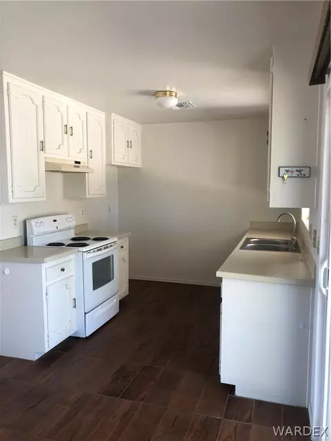 3769 E Snavely Ave, Kingman, AZ 86409 photo 10
