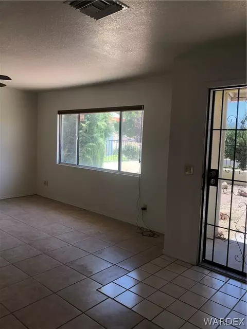 3769 E Snavely Ave, Kingman, AZ 86409 photo 7