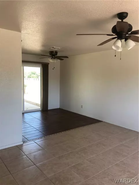 3769 E Snavely Ave, Kingman, AZ 86409 photo 8