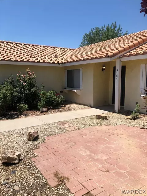 3769 E Snavely Ave, Kingman, AZ 86409 photo 4