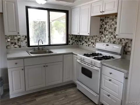 2395 E Suffock Ave, Kingman, AZ 86409 photo 7