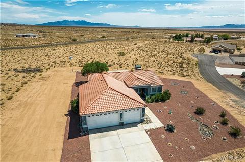 7888 E Saddleback Dr, Kingman, AZ 86401 photo 3