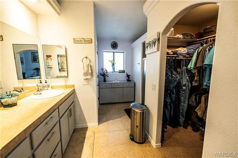 7888 E Saddleback Dr, Kingman, AZ 86401 photo 17