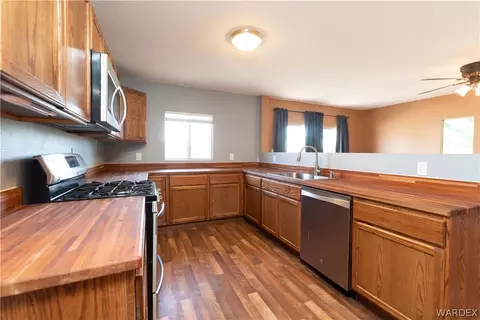 2310 E Lass Ave, Kingman, AZ 86409 photo 7