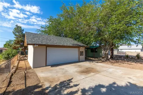 2310 E Lass Ave, Kingman, AZ 86409 photo 2