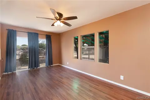 2310 E Lass Ave, Kingman, AZ 86409 photo 4