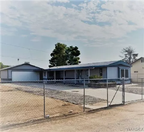 3021 E Thompson Ave, Kingman, AZ 86409 photo 2