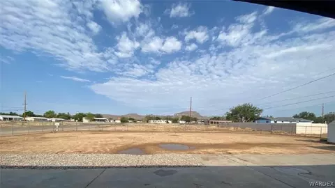 3021 E Thompson Ave, Kingman, AZ 86409 photo 7