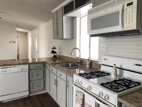 3021 E Thompson Ave, Kingman, AZ 86409 photo 14