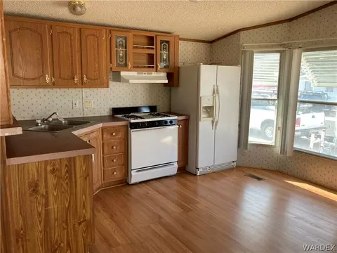 3900 Ryan, Kingman, AZ 86409 photo 3