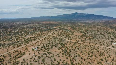 10315 E Blake Ranch Rd, Kingman, AZ 86401 photo 3