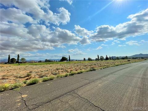 7920 E Pebble Dr, Kingman, AZ 86401 photo 5