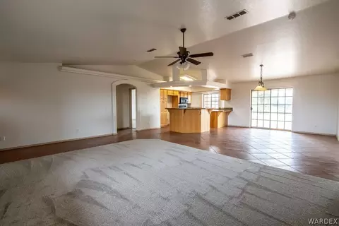 7008 E Stetson Dr, Kingman, AZ 86401 photo 5