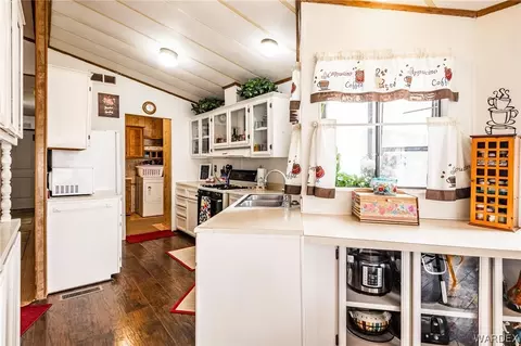 2855 E Suffock Ave, Kingman, AZ 86409 photo 10