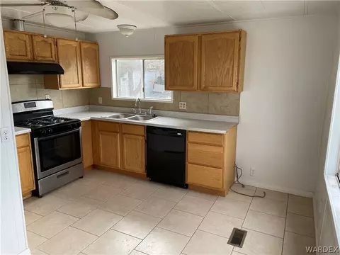 2615 E Ames Ave, Kingman, AZ 86409 photo 9