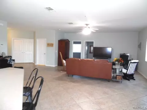 7100 E Stoneaxe Dr, Kingman, AZ 86401 photo 8