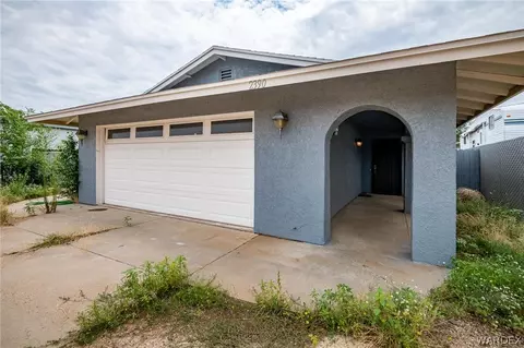 2390 E Thompson Ave, Kingman, AZ 86409 photo 4