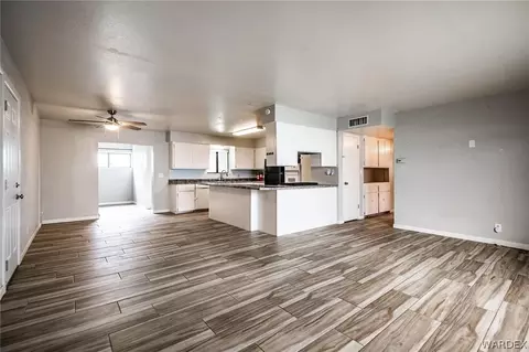 2390 E Thompson Ave, Kingman, AZ 86409 photo 6