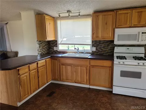 2330 E Potter Ave, Kingman, AZ 86409 photo 5