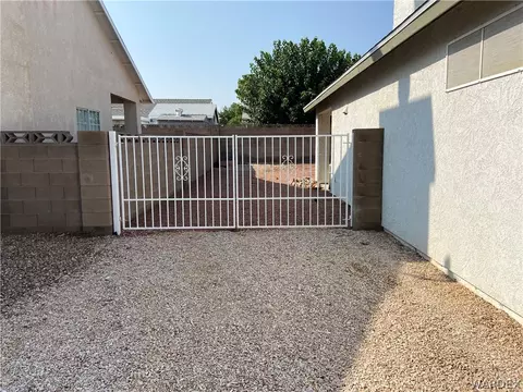 3840 E Potter Ave, Kingman, AZ 86409 photo 4