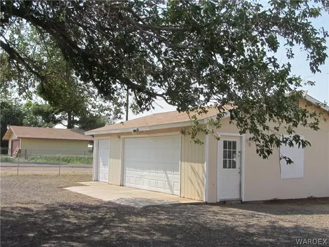 3135 E Suffock Ave, Kingman, AZ 86409 photo 2