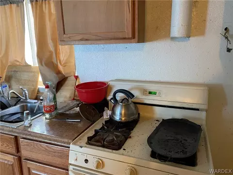 3805 E Devlin Ave, Kingman, AZ 86409 photo 11