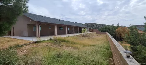 4320 E Tomahawk Dr, Kingman, AZ 86401 photo 2