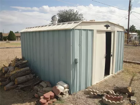 1775 E Devlin Ave, Kingman, AZ 86409 photo 11