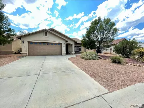 3910 E Nicole Ave, Kingman, AZ 86409 photo 2